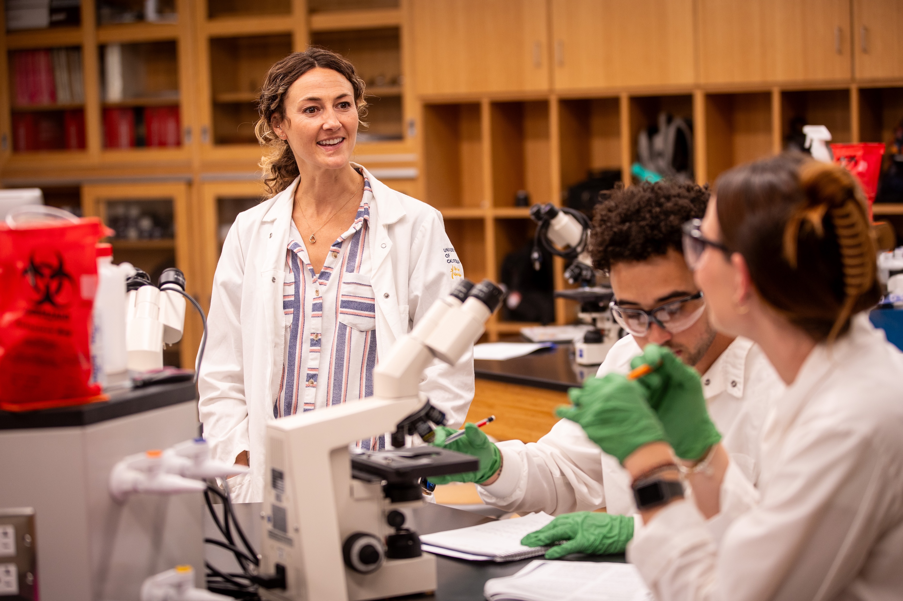 westmont students in lab