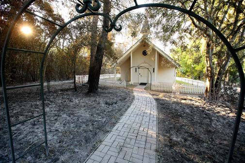 Voskuyl Prayer Chapel