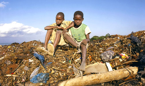 Zwelethu Mthethwa’s untitled photograph, #11 in the contemporary gladiator series, courtesy of Jack Shainman Gallery