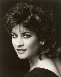 Soprano Celeste Tavera