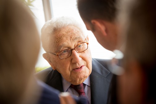 Kissinger Crowd