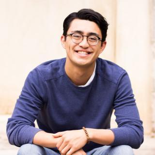 Lucas Vieira Headshot