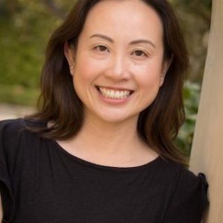 Sharon Koh ’00 Headshot