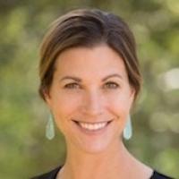 cynthia toms headshot